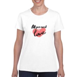 All You need is Love t-shirt personalizzata donna digitalshirt bianco
