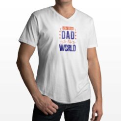 Dad in the World t-shirt scollo a v personalizzata uomo digitalshirt bianca