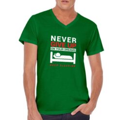 Keep Sleeping t-shirt scollo a v personalizzata uomo digitalshirt verde scuro