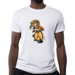 Tigre sulla Vespa t-shirt personalizzata uomo digitalshirt bianca