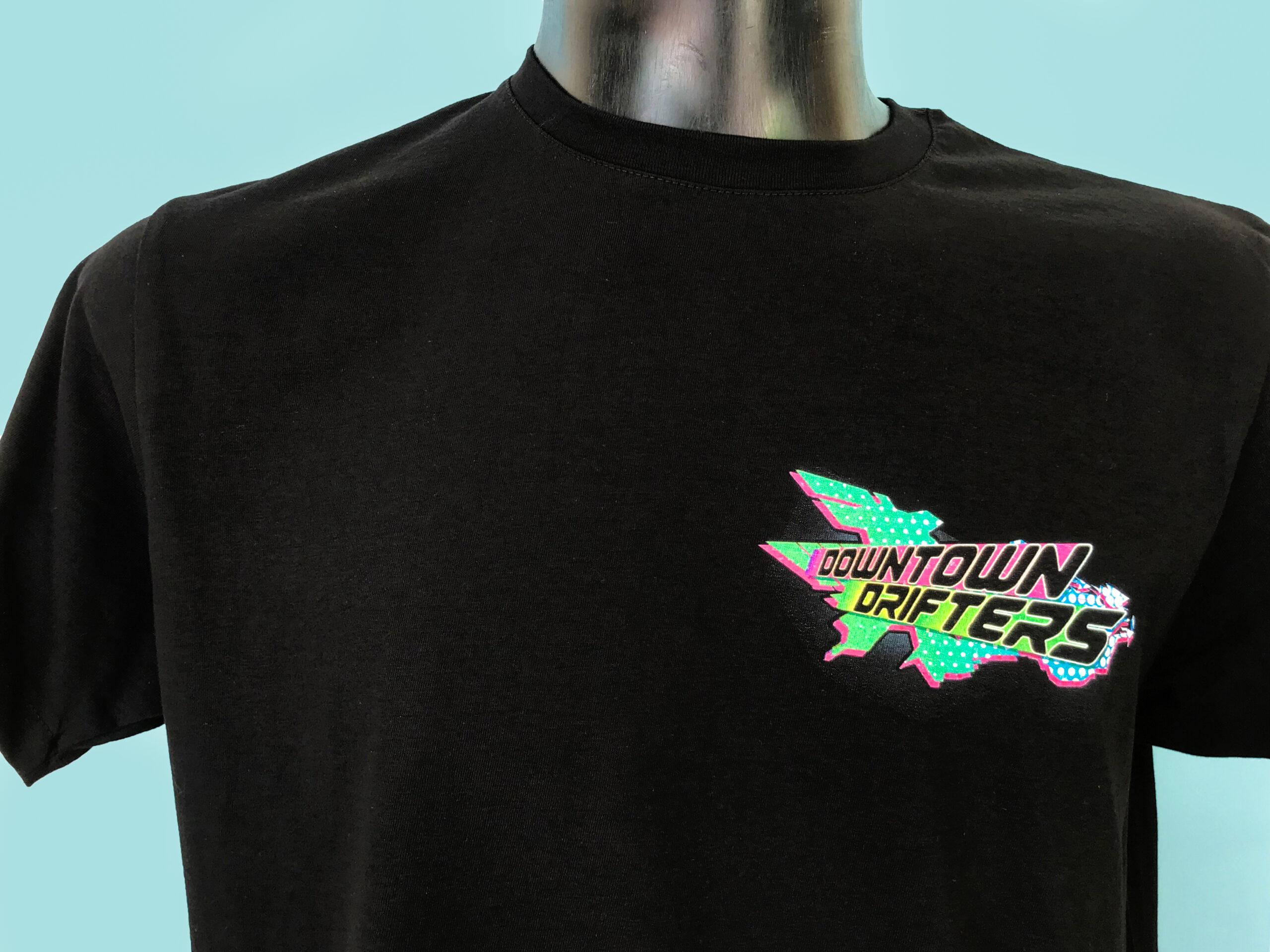 stampa su maglietta nera Downtown Drifters taschino Digitalshirt