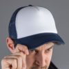 cappellini trucker poliestere navi / bianco fronte modello |DIGITALSHIRT.IT